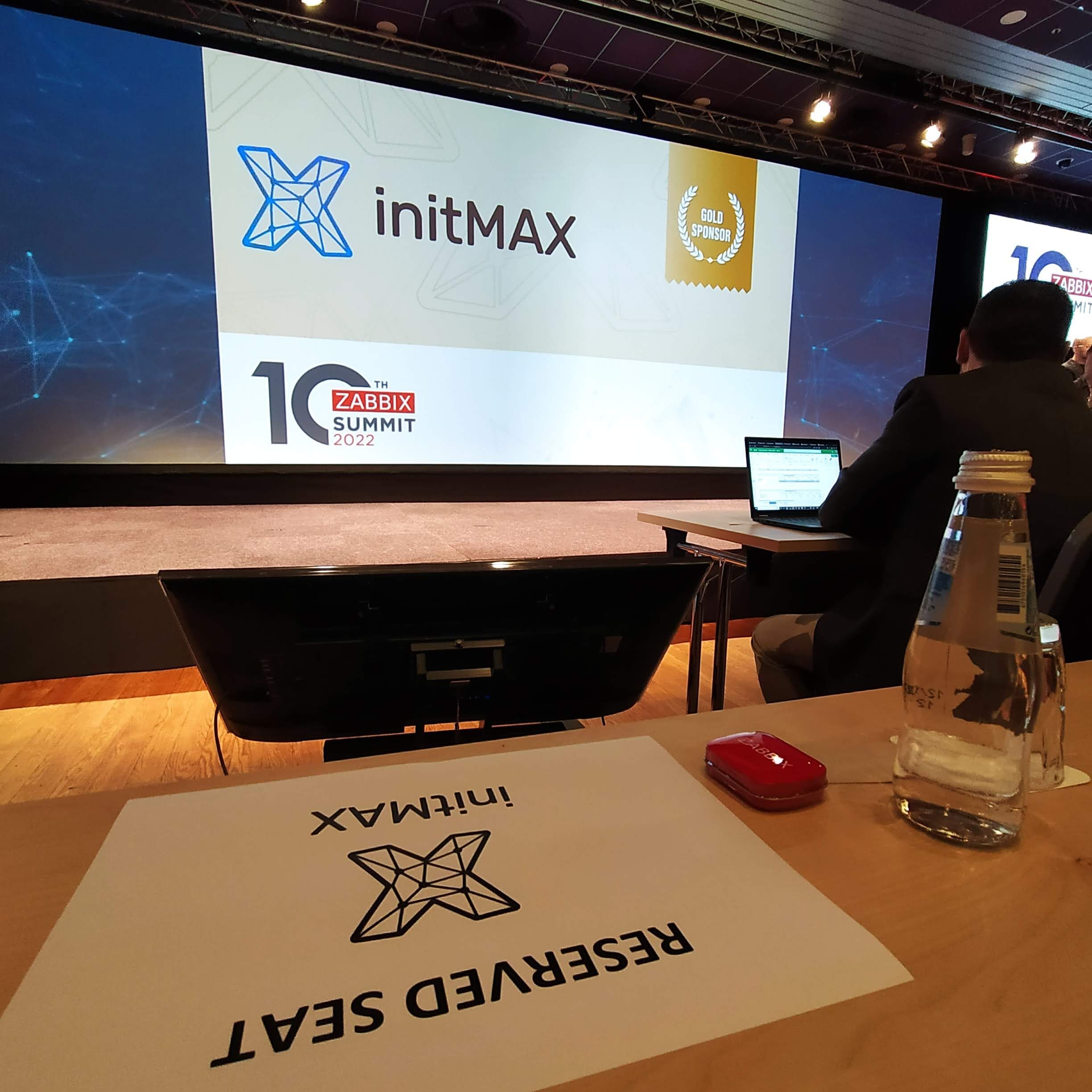 InitMAX jako zlatý sponzor na Zabbix Summit 2022.