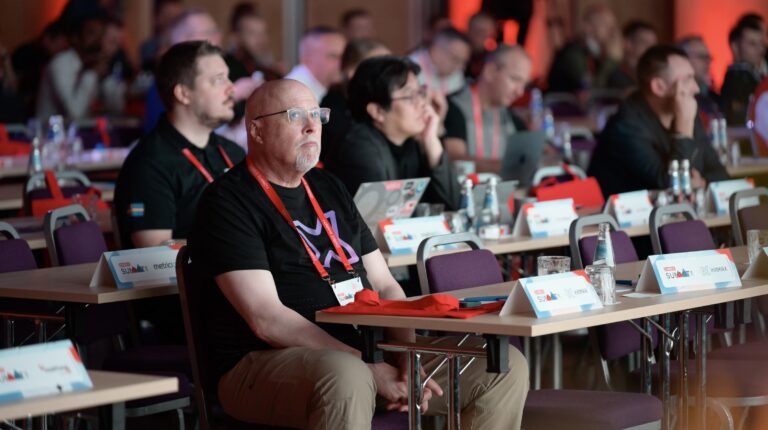 Tým initMAX v publiku summitu – Zabbix Summit 2026, Riga